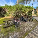 T2 Avec Piscine Apartmán